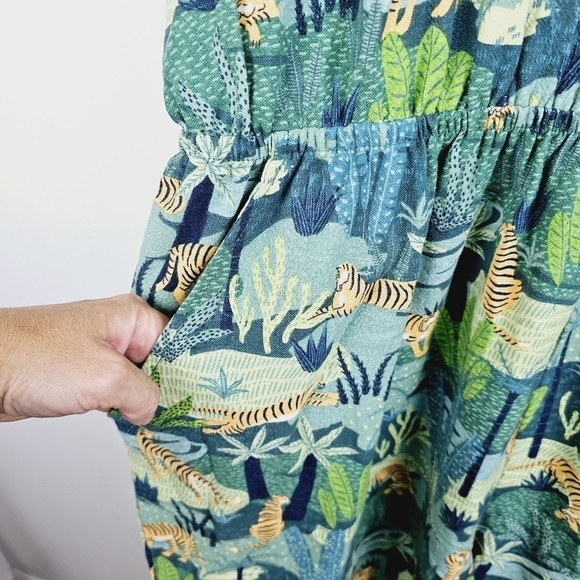 World Market Tropical Tiger Jumpsuit L/XL - Picture 9 of 9